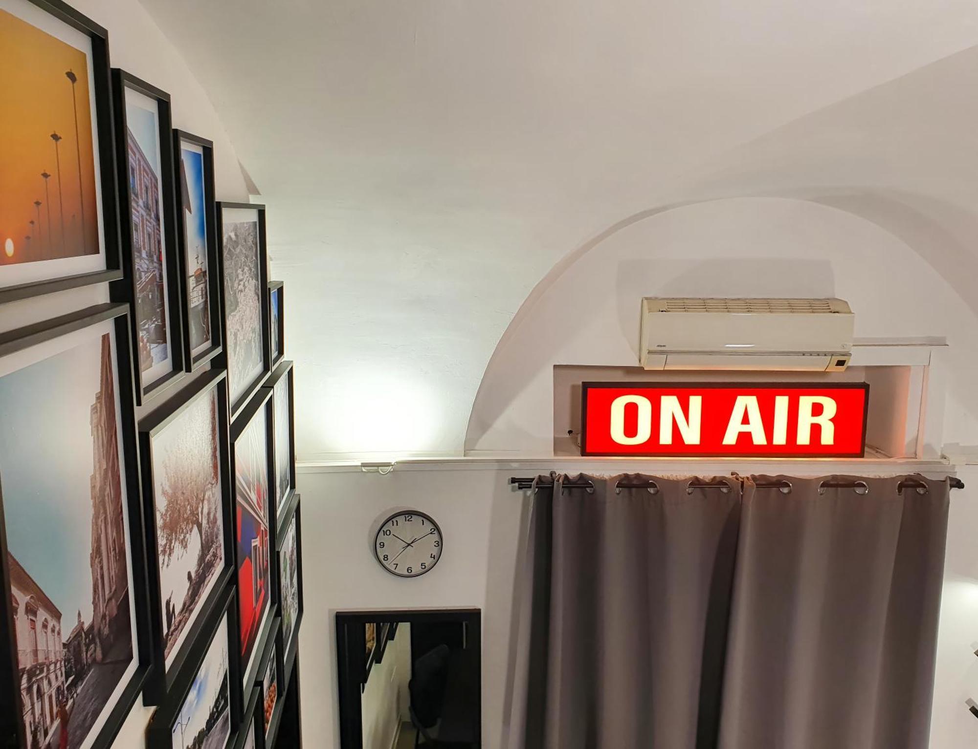 Downsouth Catania Guest House And Gallery Esterno foto