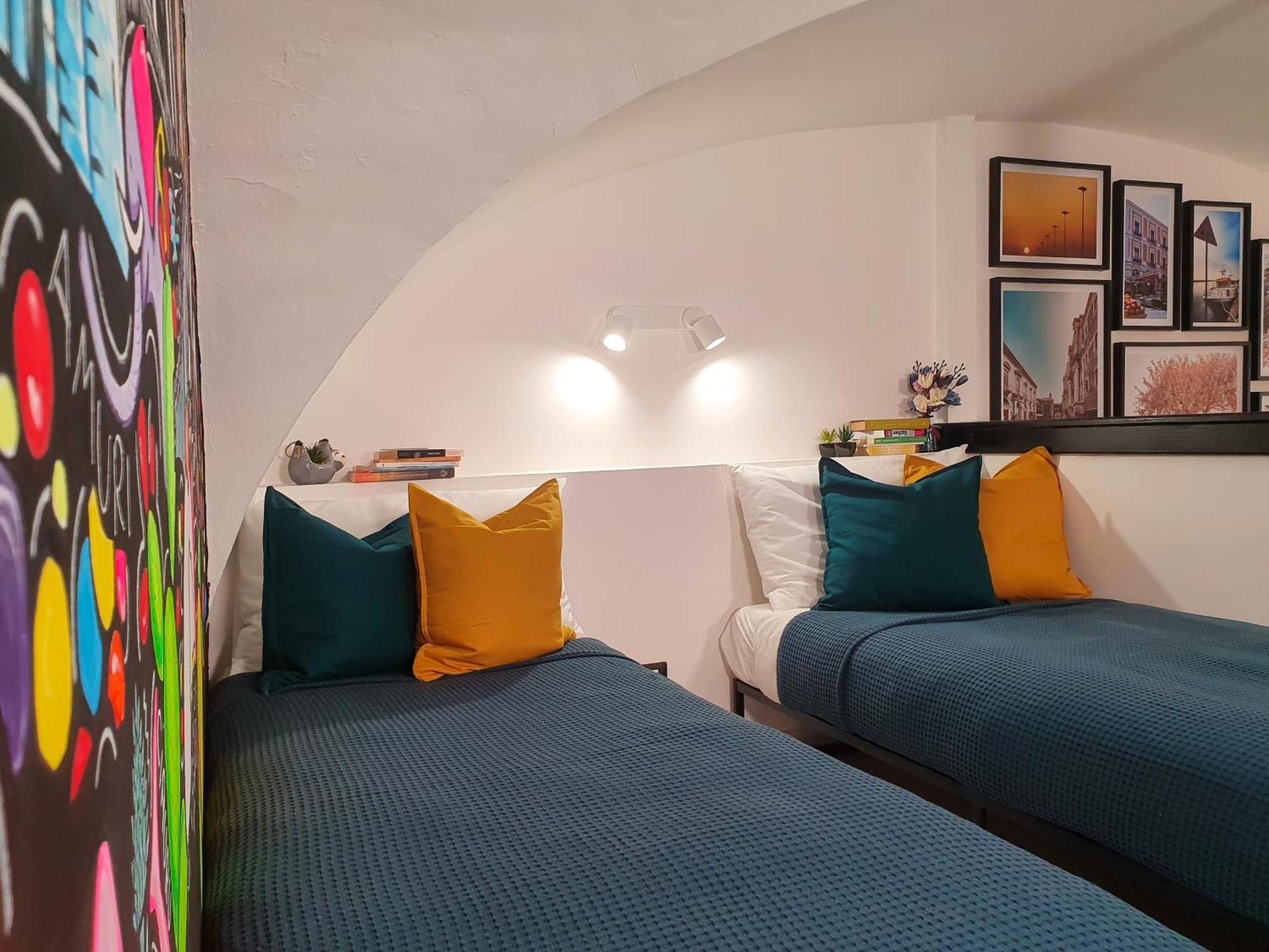 Downsouth Catania Guest House And Gallery Esterno foto